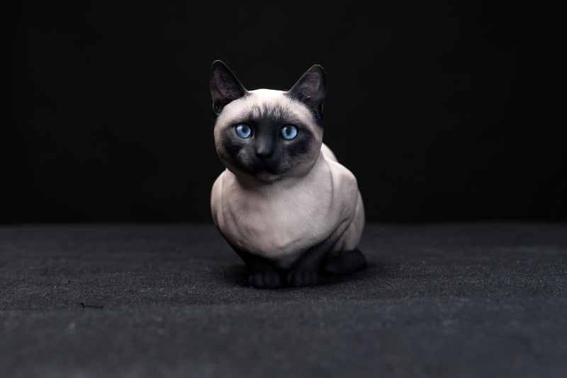 Full-color 3D printed Siamese cat figurine with blue eyes